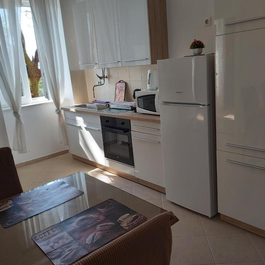 Apartman Fiume Eksteriør billede